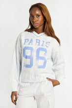 Sweat-shirt à col en V graphique thumbnail 14