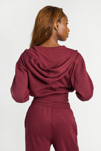 Pull à capuche coupe midi zippé thumbnail 24