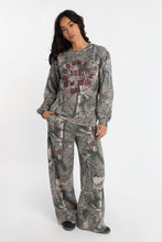 Graphic Oversized Crew Neck Sweatshirt thumbnail 24