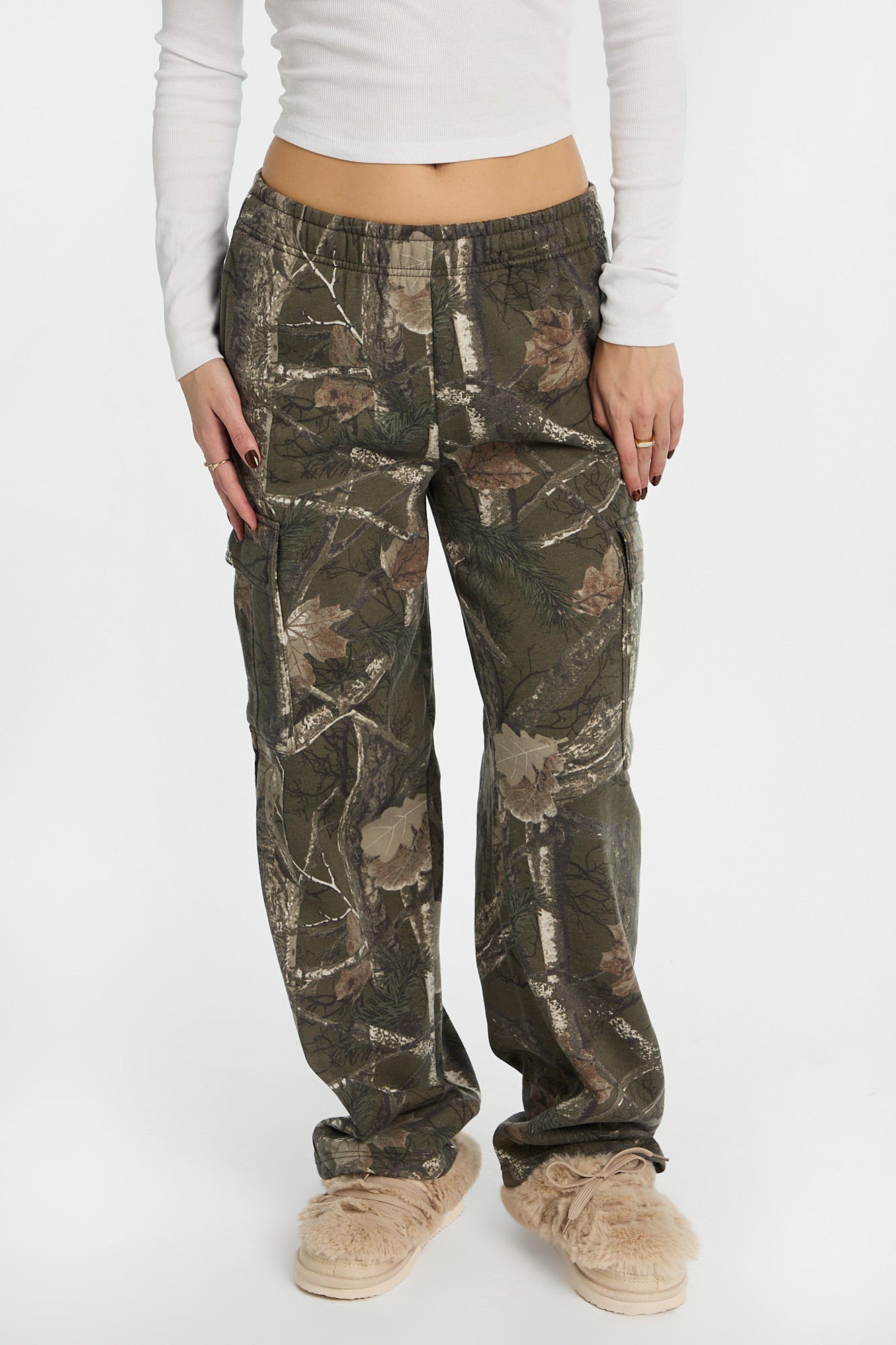 Wide Leg Cargo Sweatpants