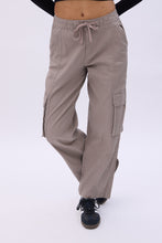 High Rise Baggy Cargo Pants thumbnail 1