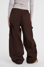 Mid Rise Cargo Barrel Twill Pants thumbnail 9