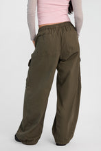 Mid Rise Cargo Barrel Twill Pants thumbnail 12