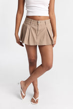 Low Rise Pleated Twill Skort thumbnail 2
