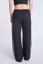 Pantalon à jambe large en mélange de lin thumbnail 5