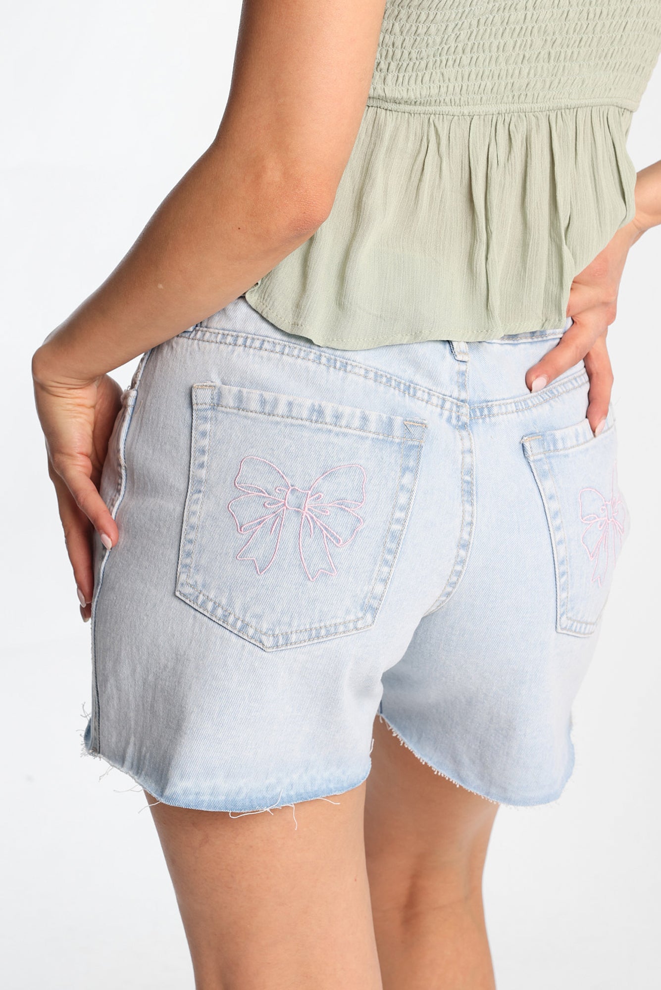 Bow Embroidered Low Rise Baggy Denim Shorts