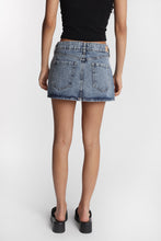 Jupe-short en denim taille basse thumbnail 3