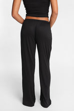 Pantalon pyjama à jambes larges en tricot pointelle thumbnail 11