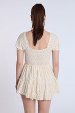 Robe jupe-short à taille smockée thumbnail 15
