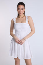 Mini-robe smockée étagée thumbnail 6
