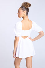 Mini-robe à manches bouffantes thumbnail 13