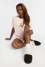 Ensemble T-shirt et short pelucheux pyjama imprimé thumbnail 32