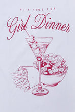 T-shirt coupe garçonne imprimé It's Time For Girl Dinner thumbnail 2