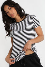 Short Sleeve Crew Neck Relaxed Tee thumbnail 5