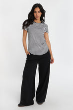 Short Sleeve Crew Neck Relaxed Tee thumbnail 12