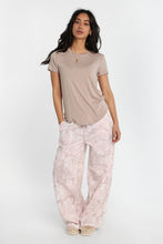 Short Sleeve Crew Neck Relaxed Tee thumbnail 20