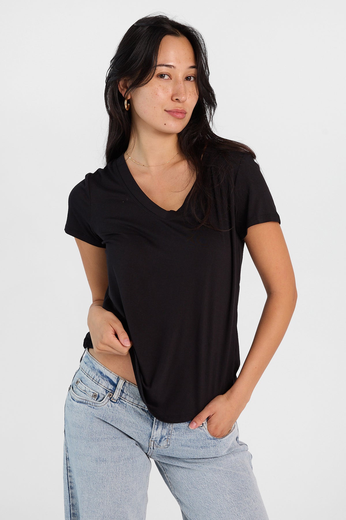 Short Sleeve V-Neck Relaxed Tee