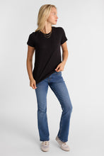 T-shirt décontracté à col ras du cou manches courtes thumbnail 5