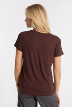 T-shirt décontracté à col ras du cou manches courtes thumbnail 8
