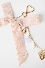 Breloque de ceinture en métal thumbnail 2