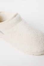 Sabots en peluche sherpa thumbnail 3