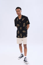 Chemise de vacances à manches courtes imprimé floral thumbnail 4