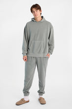 Pantalon en molleton resserré délavé thumbnail 12