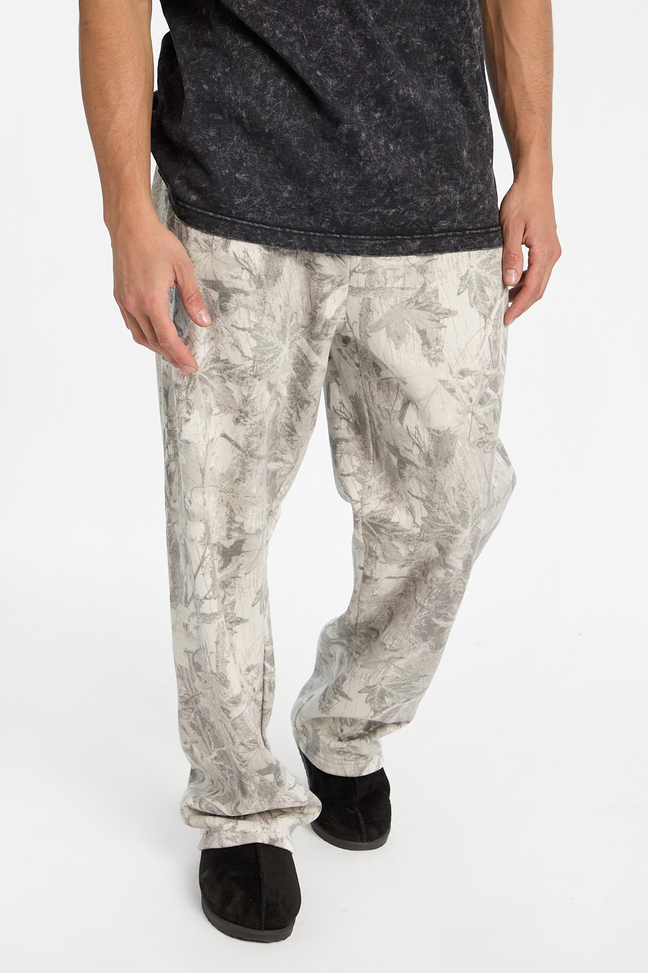 North Western Tree Camouflage Straight Leg Sweatpants