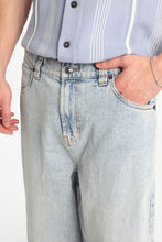 Skater Jeans thumbnail 2