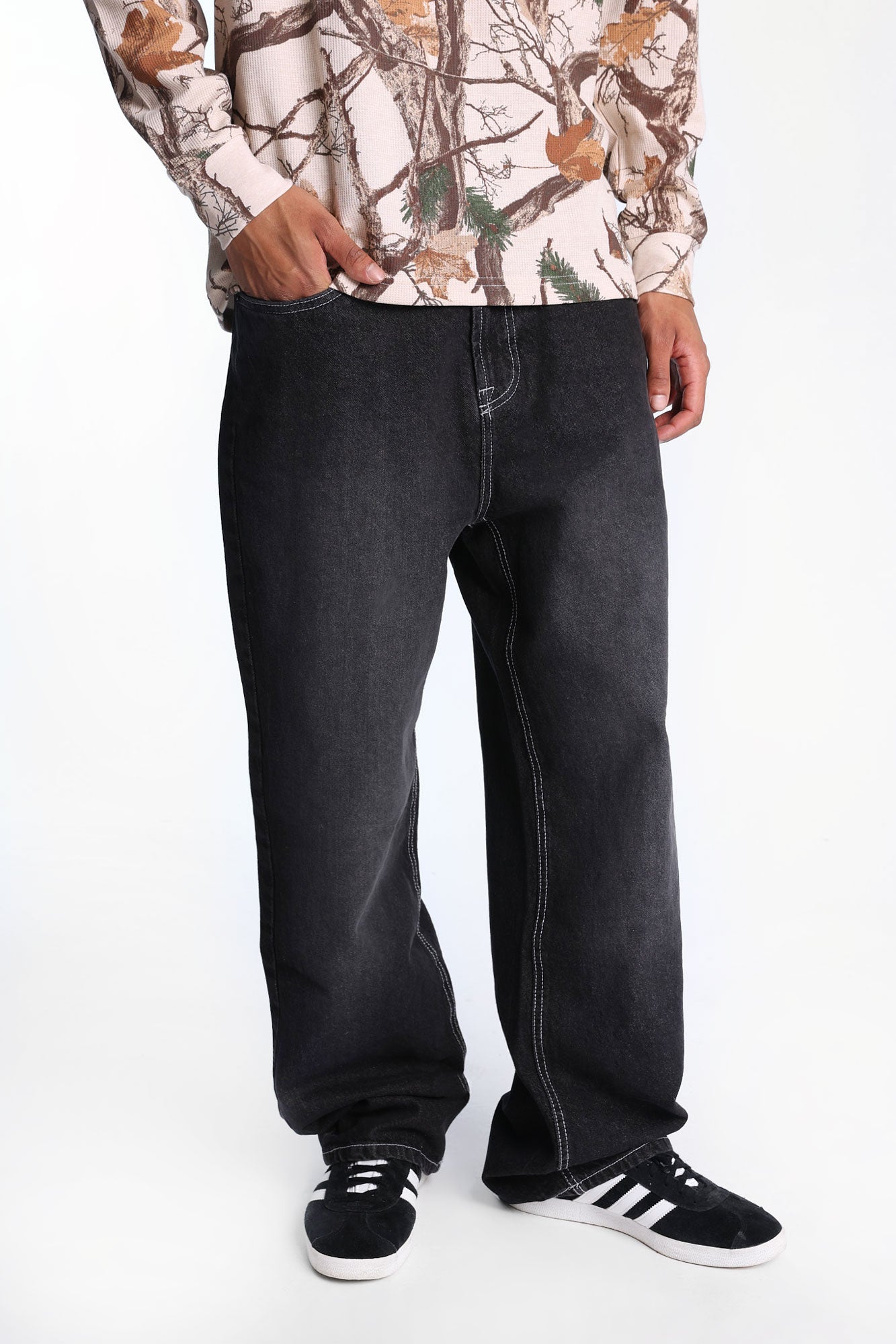 Tiger Rose Embroidered Baggy Jeans