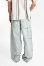 Big Baggy Jeans thumbnail 3
