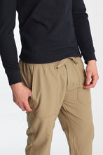 North Western Traveler Jogger thumbnail 8