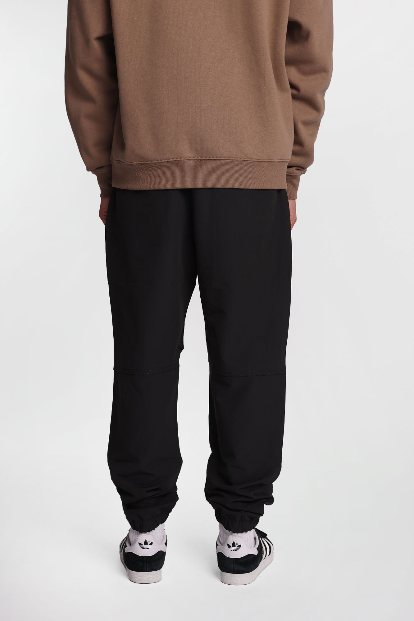 Zip-Pocket Traveler Jogger