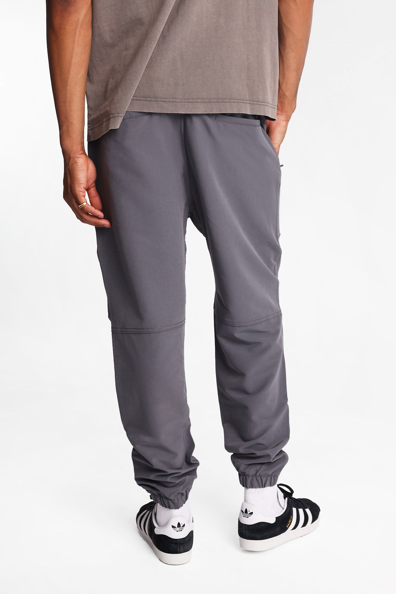 Pantalon de jogging voyageur à poches zippées