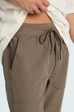 Traveller Jogger thumbnail 30