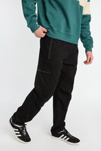 Jogger cargo en popeline à poches zippés North Western thumbnail 7