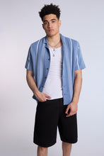 Shorts ample en jean thumbnail 1
