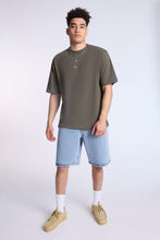Shorts ample en jean thumbnail 4