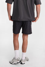 Umbro Checkerboard Mesh Shorts thumbnail 3