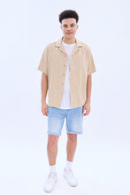 Linen-Blend Short Sleeve Button-Up Shirt thumbnail 4