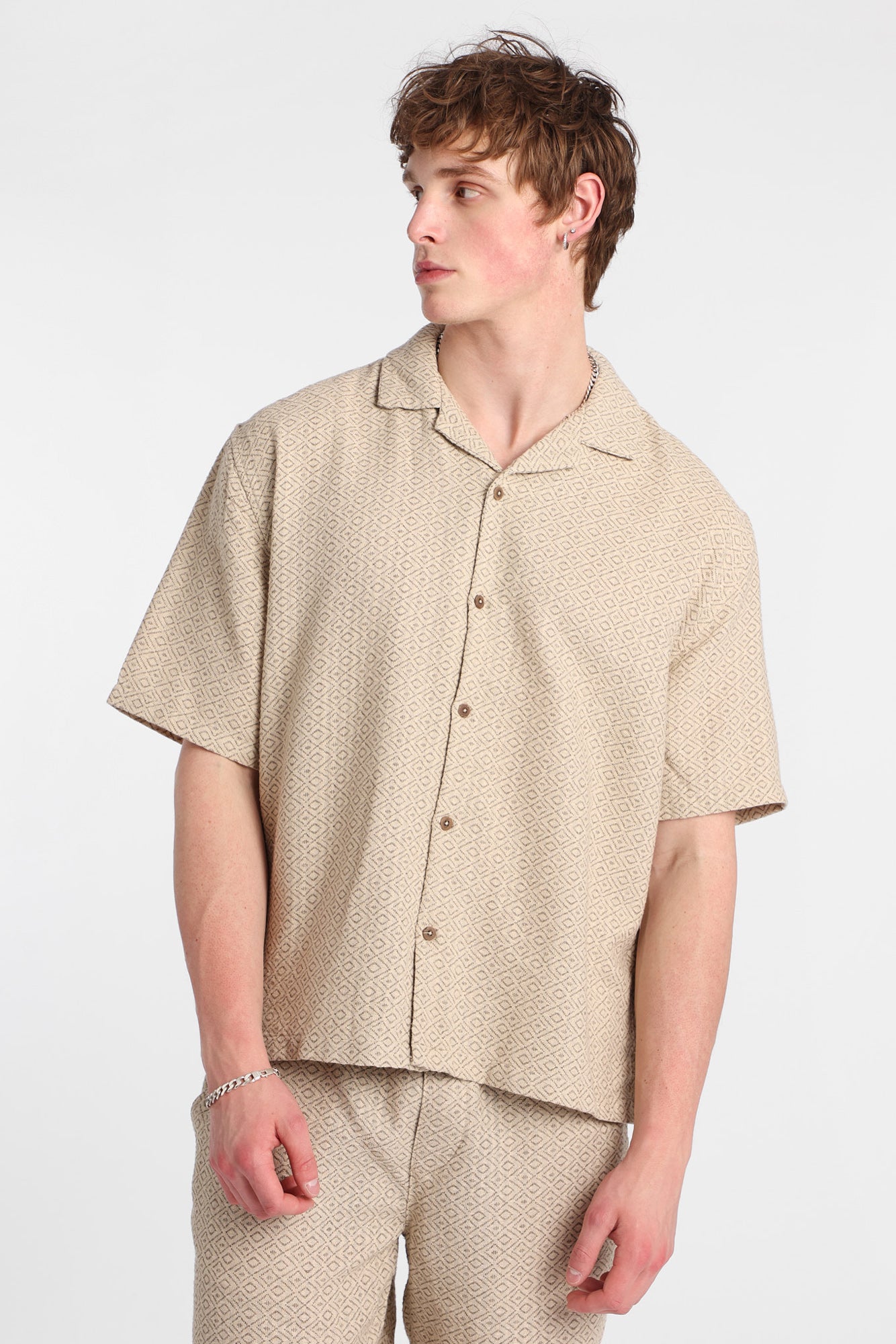 Textured Geometric Short Sleeve Shirt