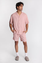 Chemise boutonnée à manches courtes en lin mélangé thumbnail 33