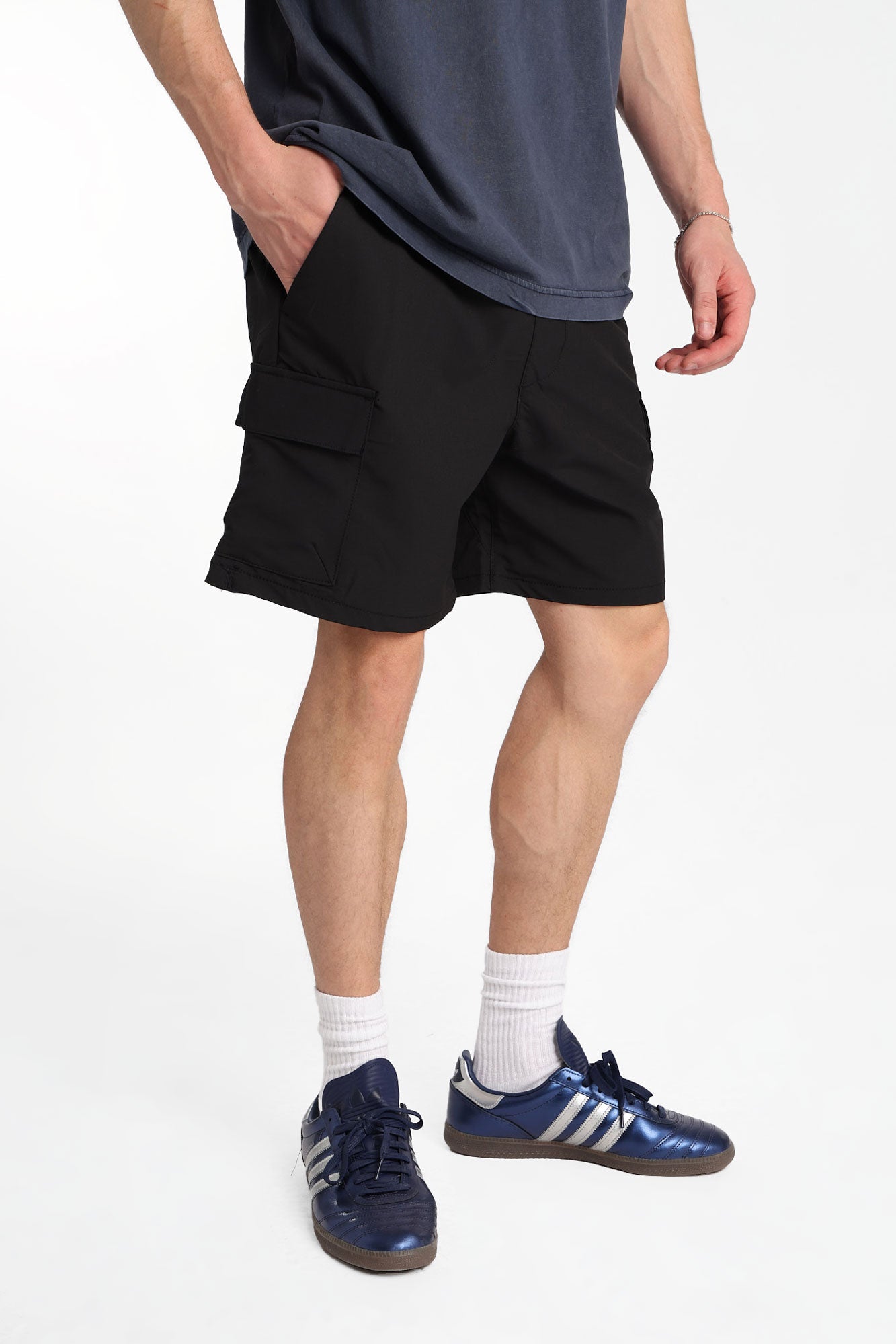 Traveler Cargo Shorts