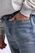Zane Slim Jeans thumbnail 2