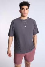 T-shirt Essentials Premium à col ras du cou thumbnail 6