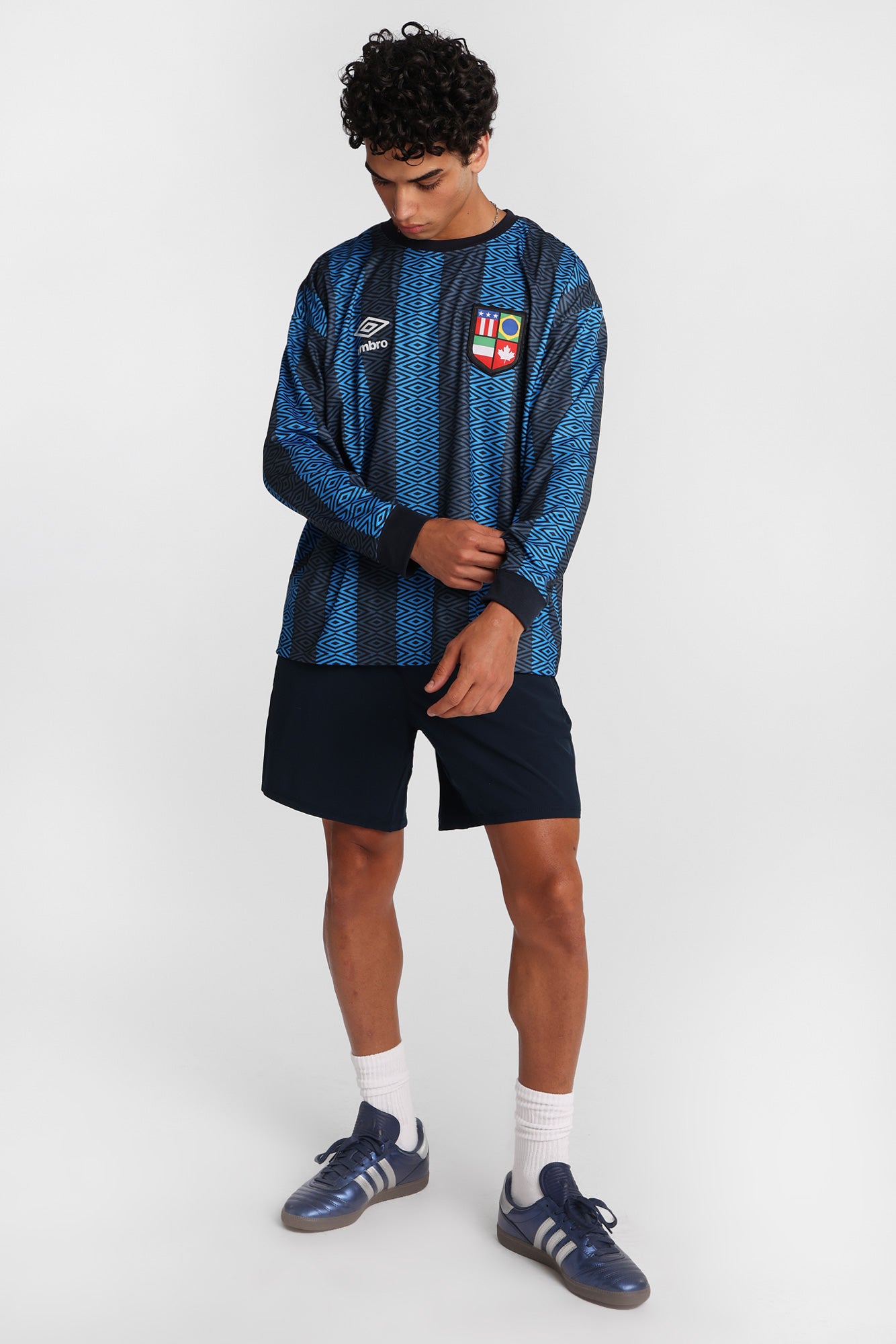 Umbro World's Game Graphic Long Sleeve Crew Neck Jersey – Bluenotes