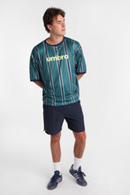 T-shirt graphique à grand logo Umbro thumbnail 4