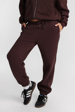 Fleece Drawstring Joggers thumbnail 9