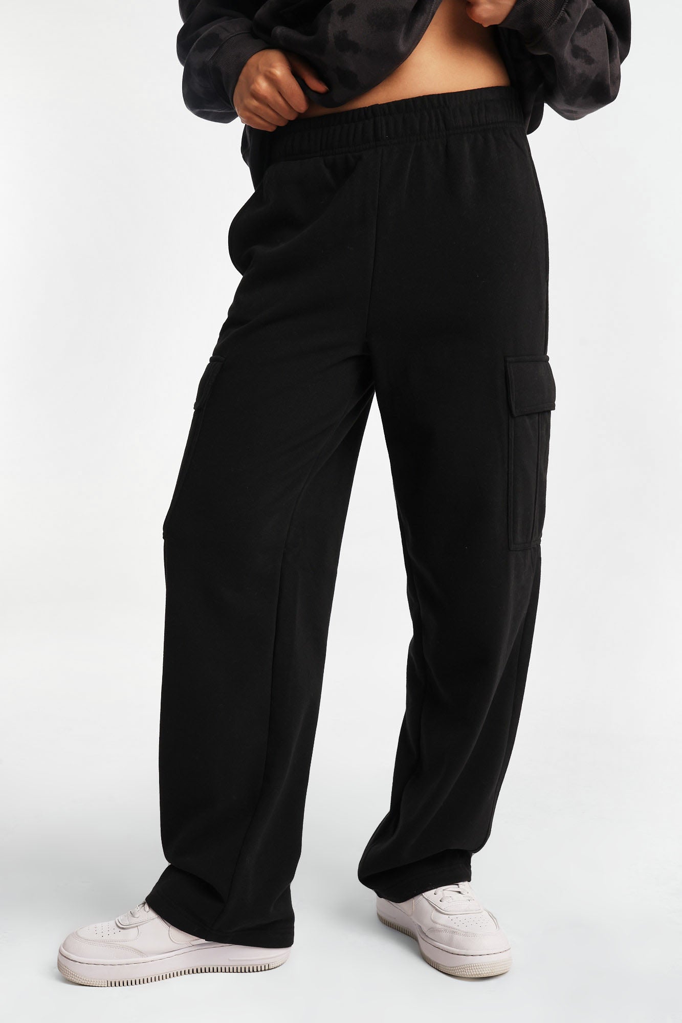 Pantalon en molleton cargo à jambe large délavé