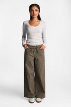 Low Rise Ultra-Wide Leg Pants thumbnail 12